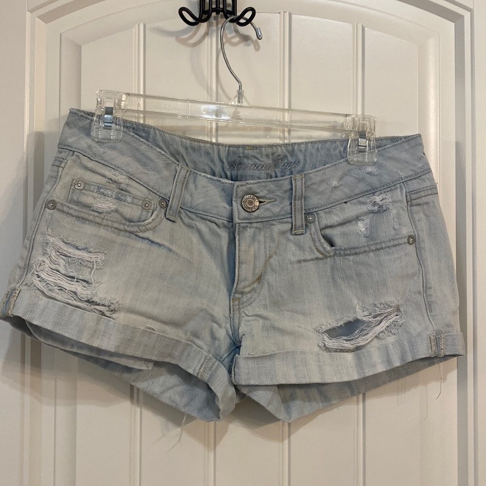 American eagle distressed shortie